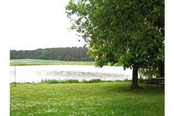 Germania Privát Uehlfeld, Esterno